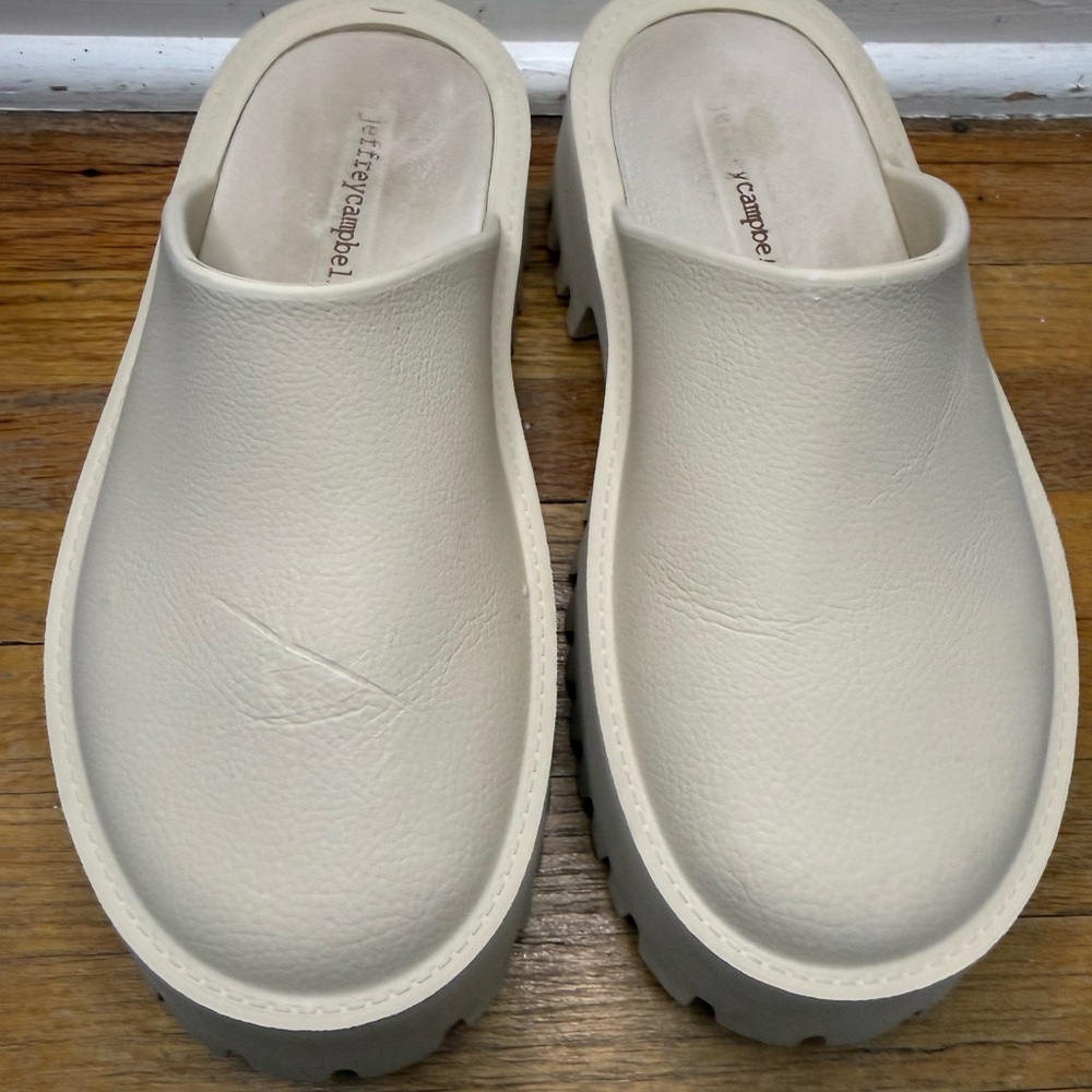 Jeffrey Campbell Cream Lug Sole Platform Mules - Picture 3 of 8